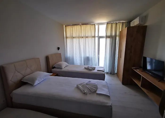 Апартаменты Privately Owned Bora Bora Несебр