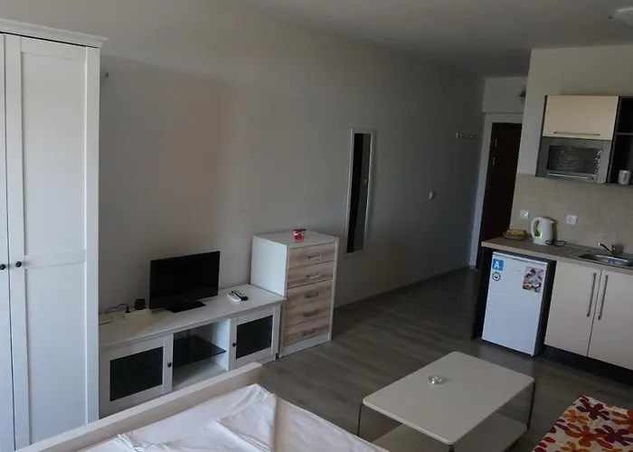 Privately Owned Bora Bora Апартаменты *